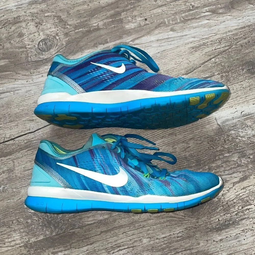 Nike 8